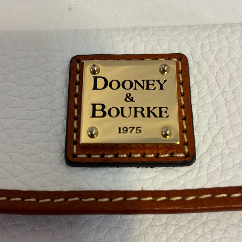 Dooney & Bourke White Leather Continental Clutch Wallet Purse New With Tags - Picture 7 of 7